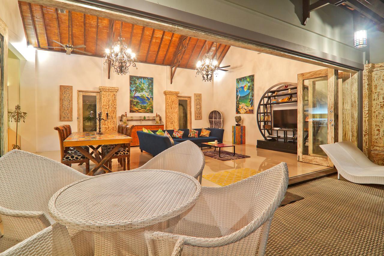 Bamboo Moon Villas Sanur Exterior foto